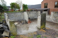 Démolition,décaissage,désouchage,pose de citerne pour futur hangar à Herquegies