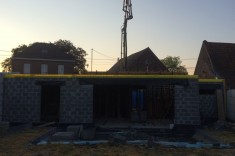 Coulage de la dalle de béton à l'étage